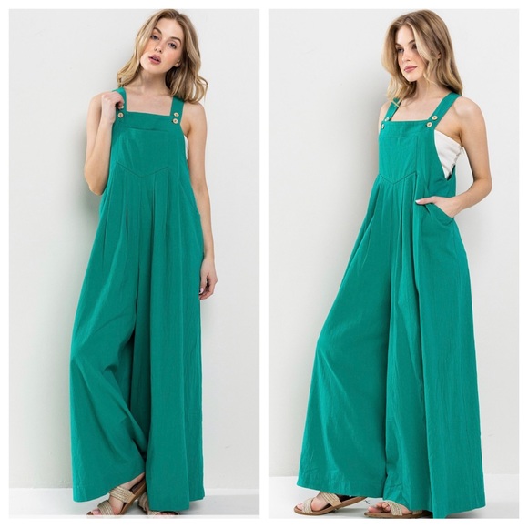 05 Solid Linen Blend Three Buttons Adjustable Strap Jumpsuit - Picture 4 of 5